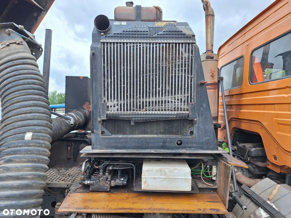 MIKANN Atego 1523 - 37