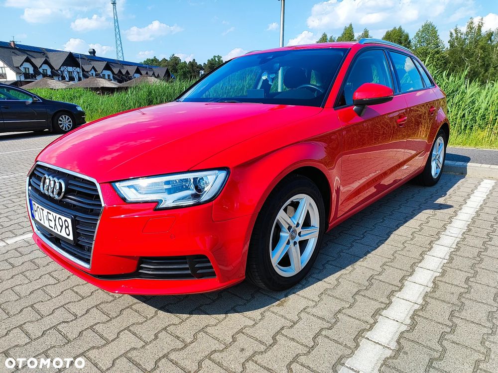 Audi A3 ver-1-4-tfsi-cylinder-on-demand-ultra-sportback-s-t - 4