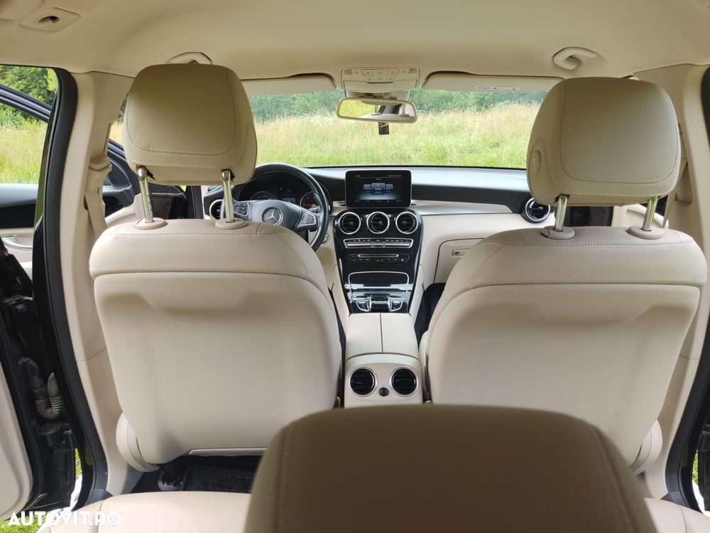 Mercedes-Benz GLC 250 d 4MATIC - 12