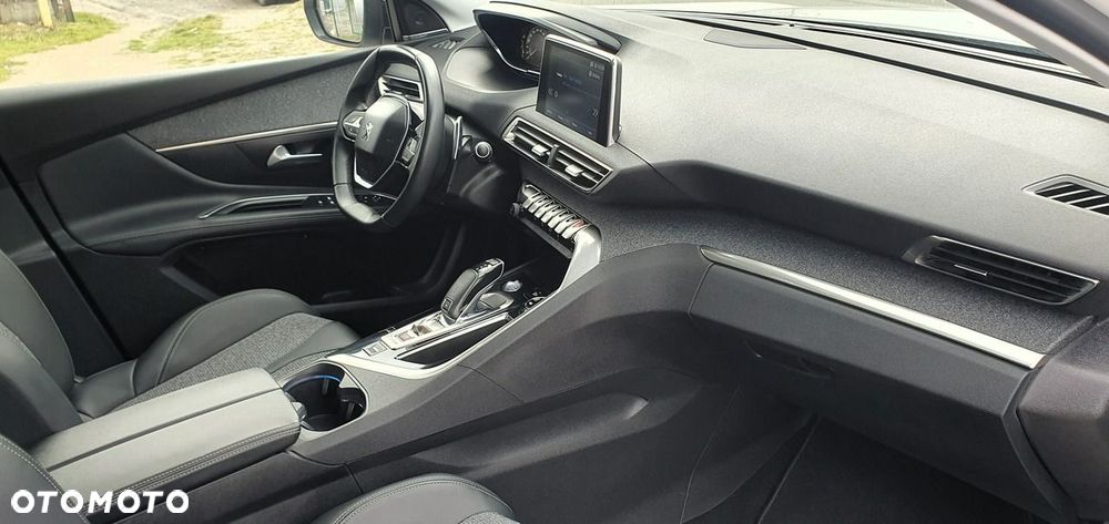 Peugeot 5008 - 27