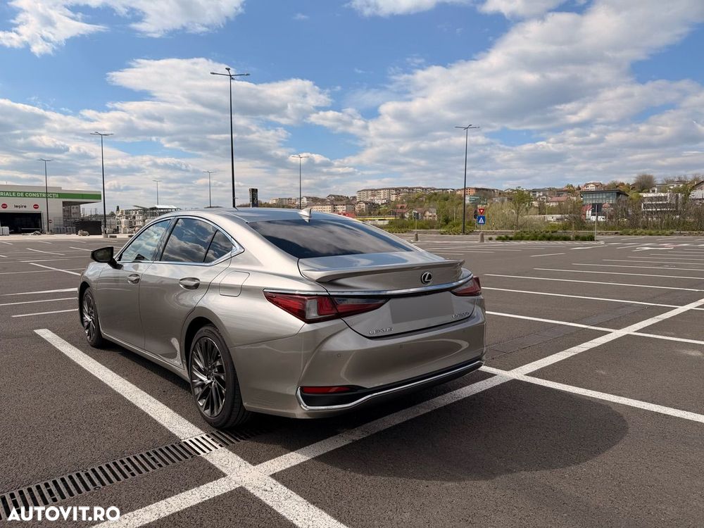 Lexus Seria ES 300h Luxury Line - 4