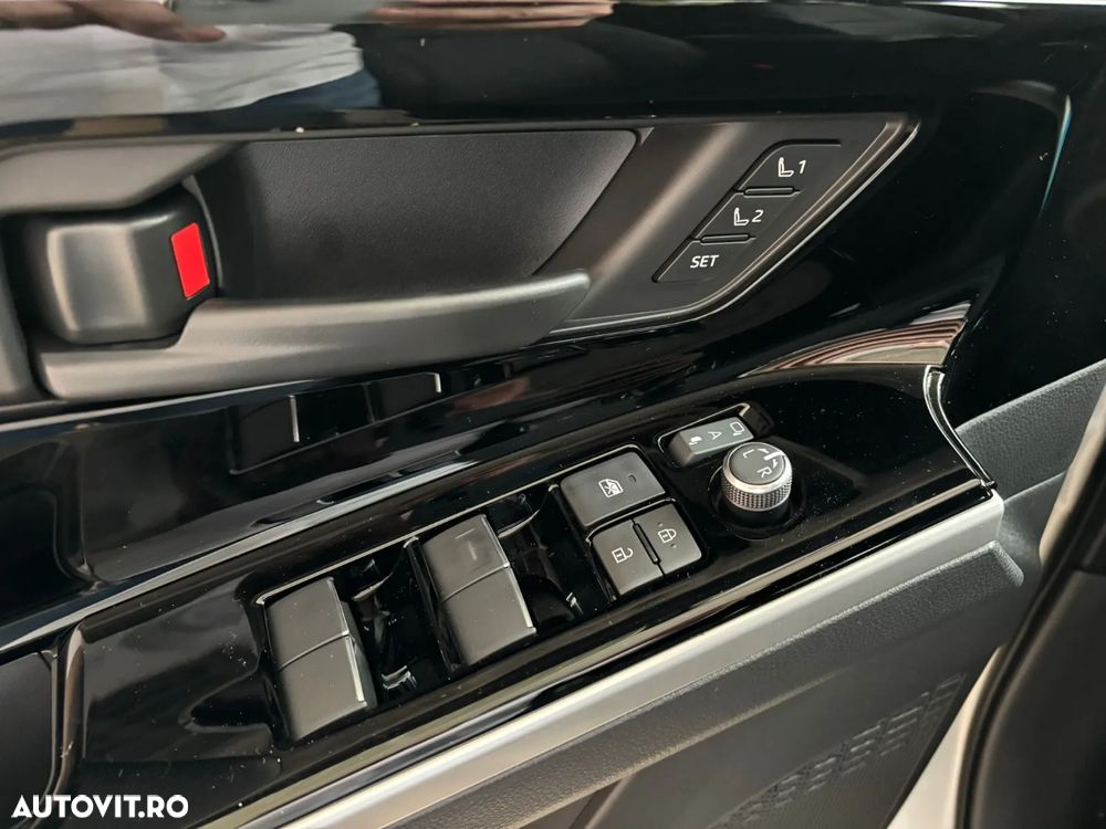 Toyota BZ4X 160 KW AWD (4x4) Luxury Solar Edition - 13