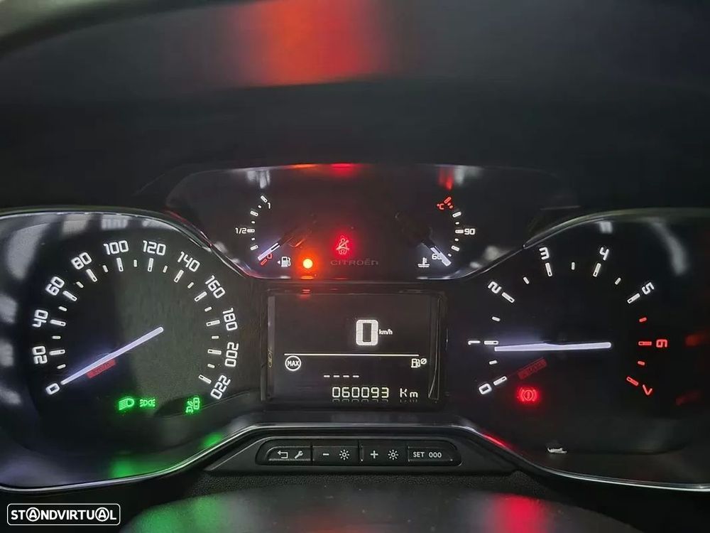 Citroën C3 1.2 PureTech Shine - 18
