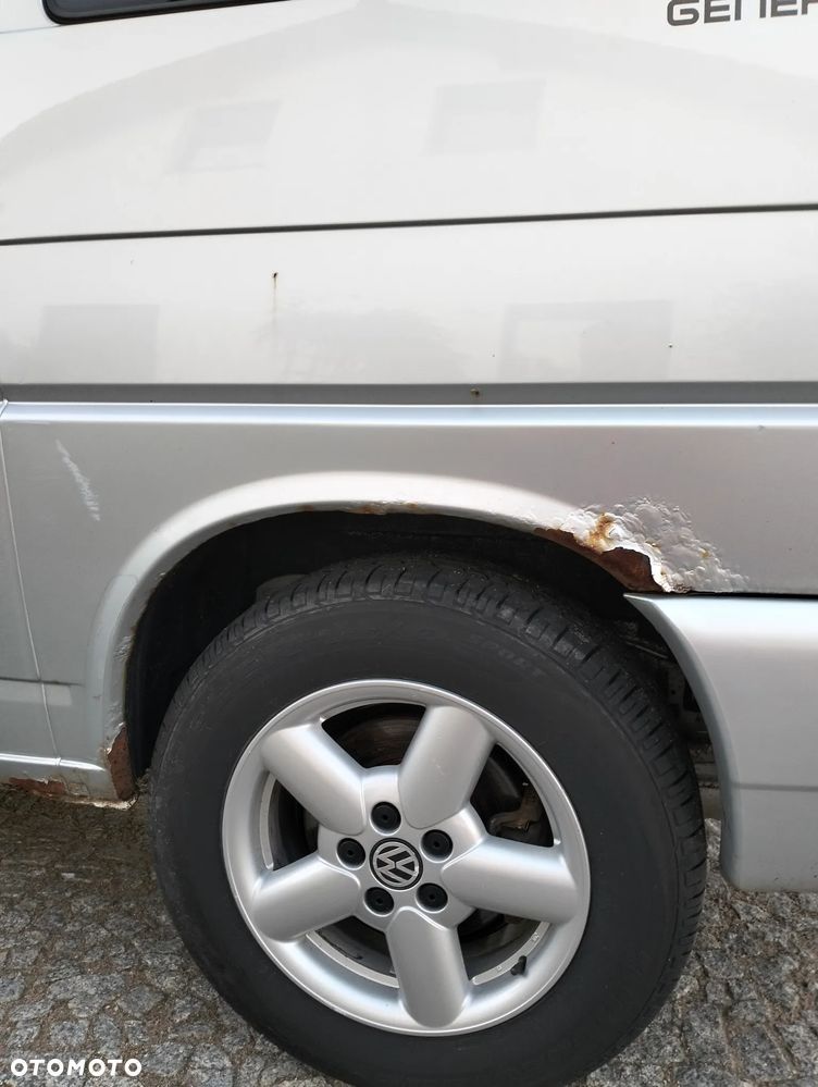 Volkswagen Multivan - 7