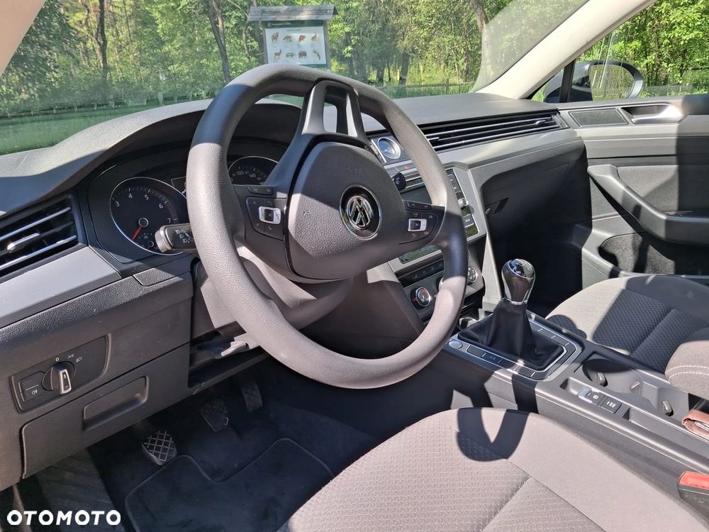 Volkswagen Passat 1.4 TSI (BlueMotion Technology) Comfortline - 18