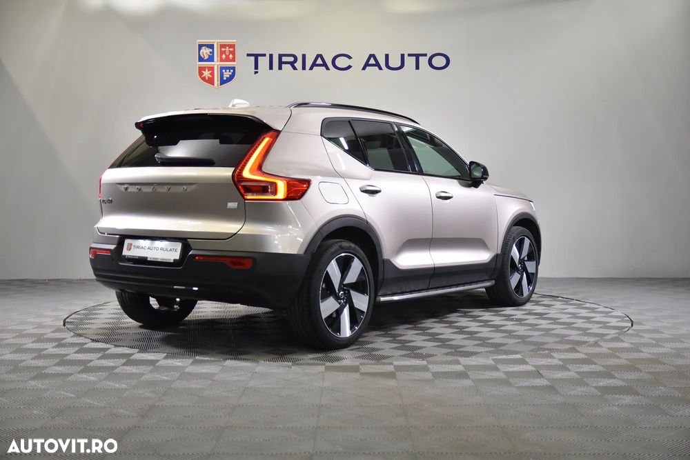 Volvo XC 40 - 5