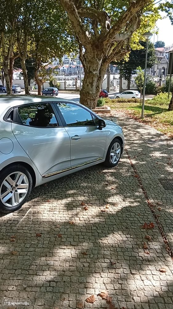 Renault Clio 1.0 TCe Intens Bi-Fuel - 11