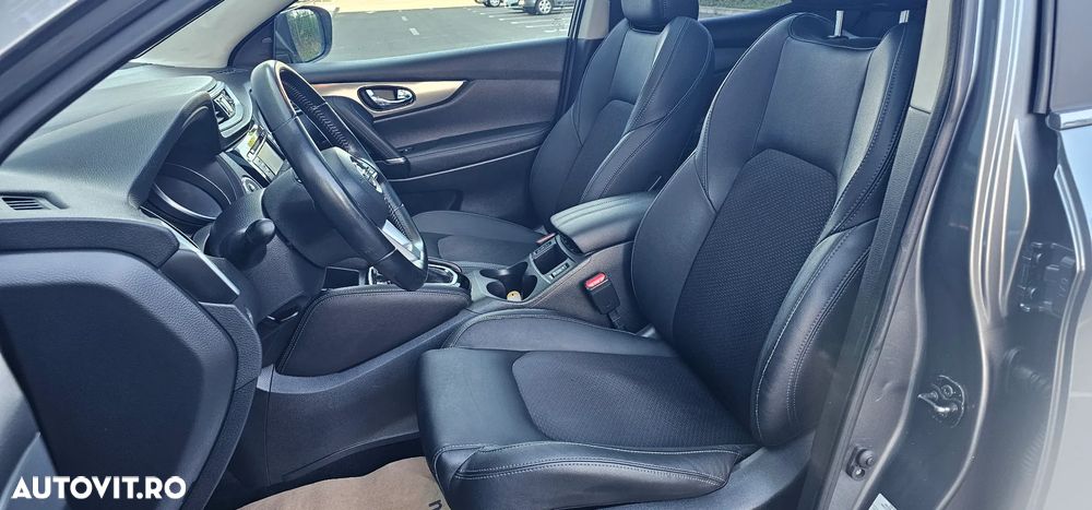 Nissan Qashqai 1.6 DCI Xtronic TEKNA - 15
