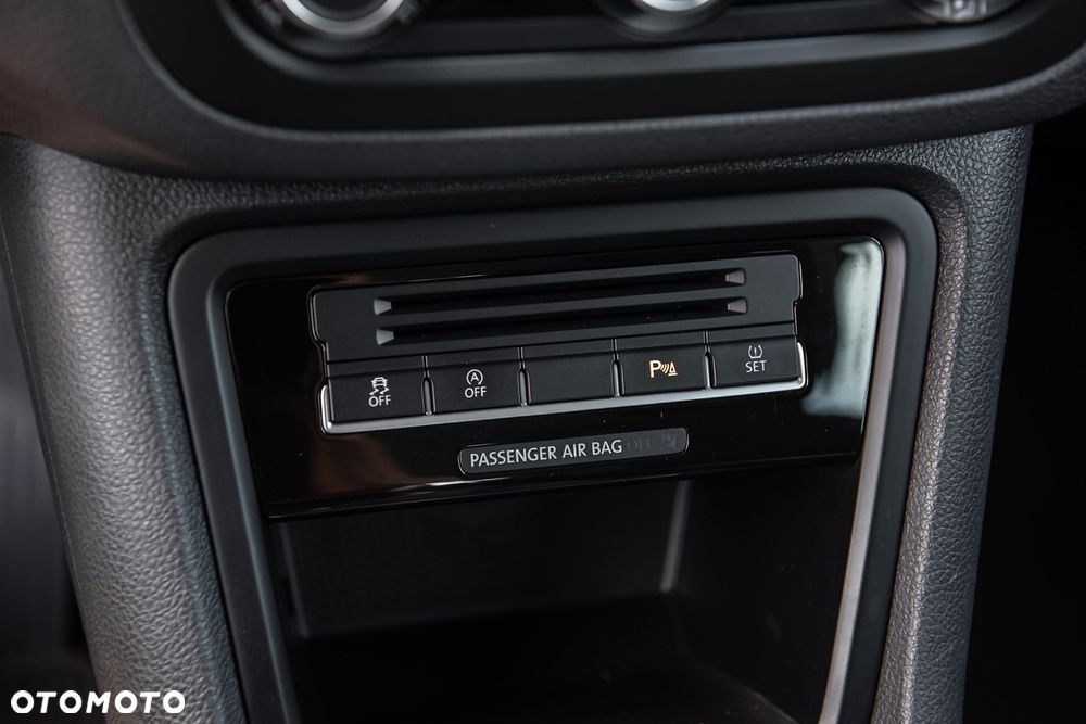 Volkswagen Sharan 2.0 TDI DSG BlueMotion Technology Highline - 22
