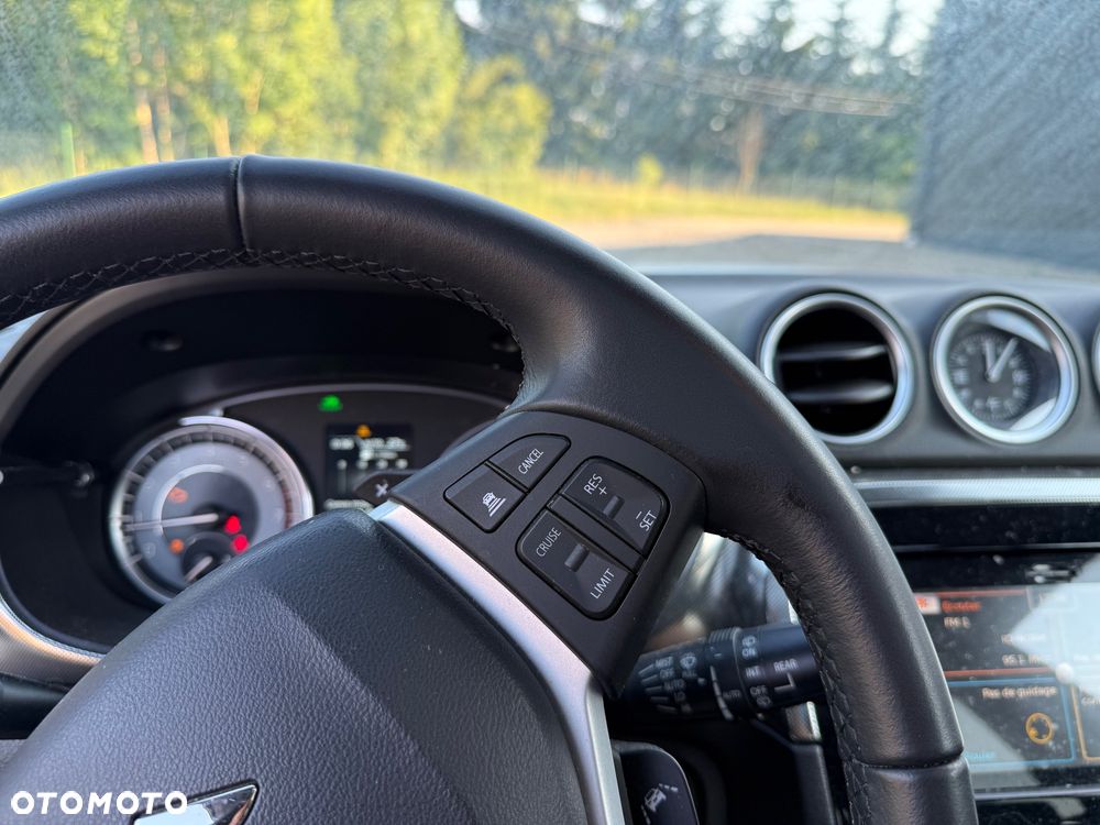 Suzuki Grand Vitara - 34