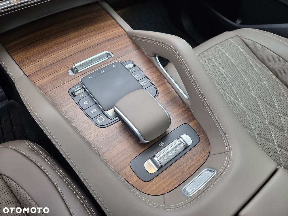 Mercedes-Benz GLE AMG 53 4-Matic Premium Plus - 25