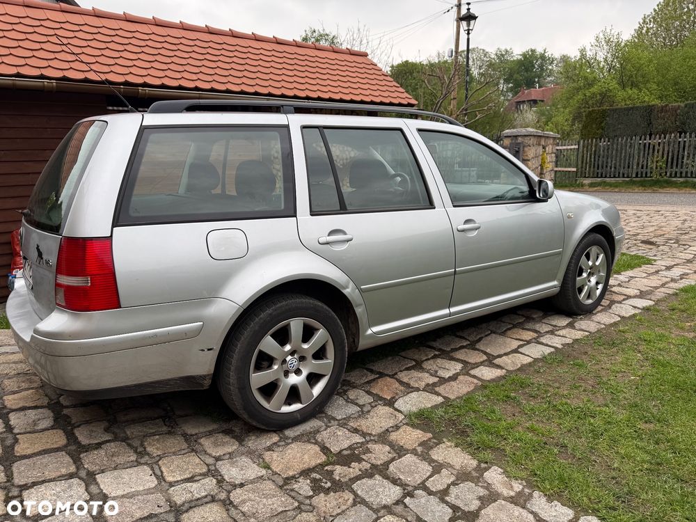Volkswagen Golf - 3