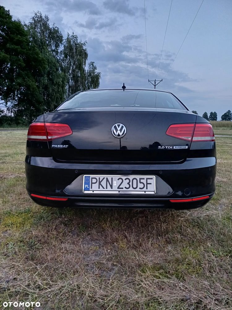 Volkswagen Passat - 5