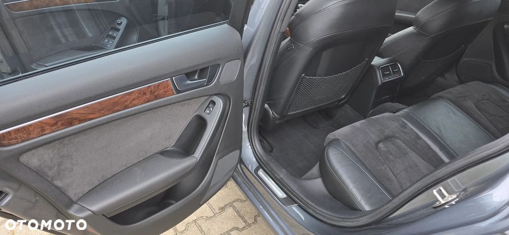 Audi A4 Avant 3.0 TDI Quattro S tronic - 12