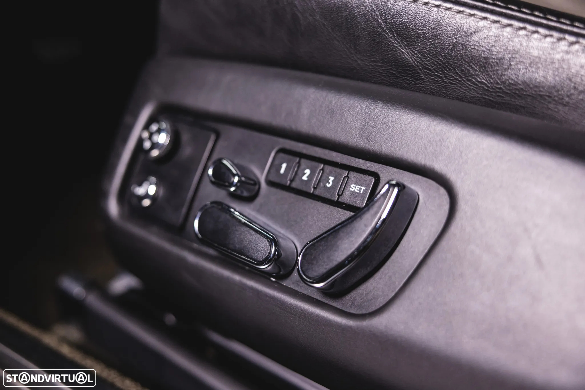 Bentley Continental GT V8 - 28