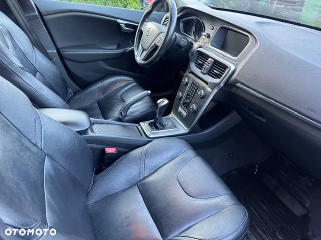 Volvo V40 D2 Drive-E Dynamic Edition - 11