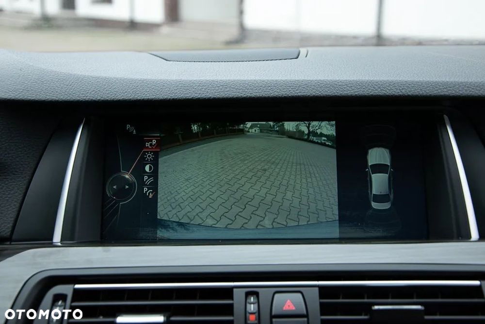 BMW Seria 5 520d Luxury Line - 39