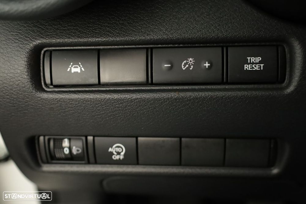 Nissan Juke 1.0 DIG-T N-Connecta - 19