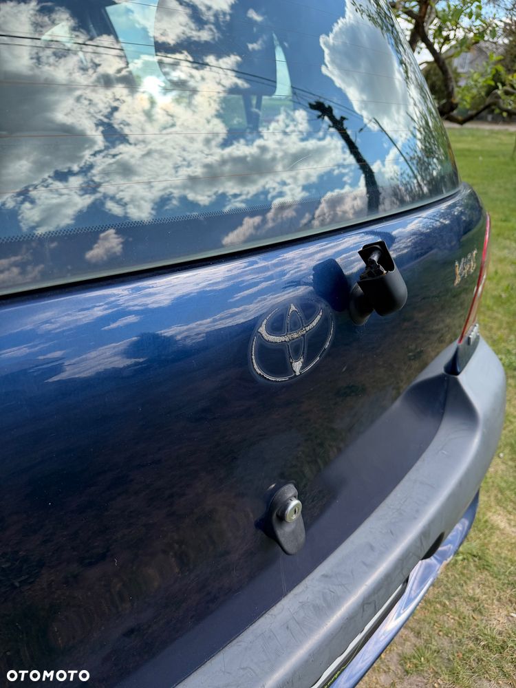 Toyota Yaris 1.0 Base - 7
