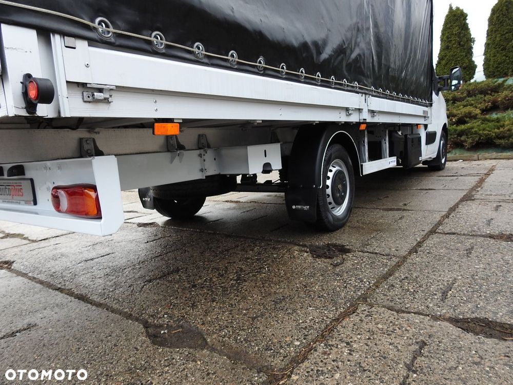 Renault MASTER PLANDEKA 10 PALET WEBASTO TEMPOMAT KLIMATYZACJA LEDY PNEUMATYKA  165KM - 18