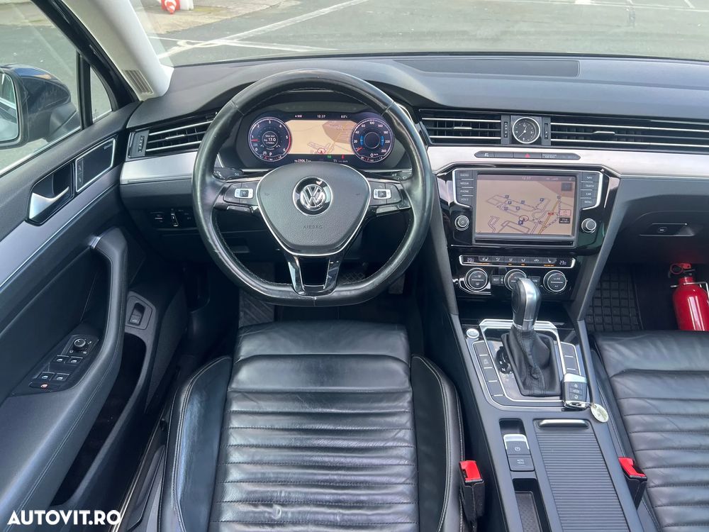 Volkswagen Passat Variant 1.6 TDI (BlueMotion Technology) DSG Comfortline - 30