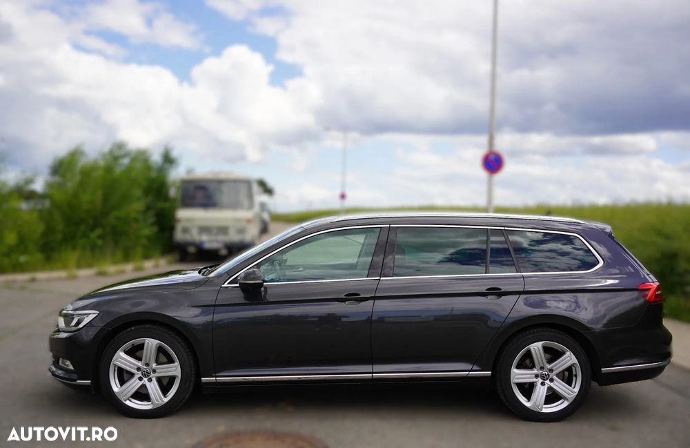 Volkswagen Passat 2.0 TDI DSG (BlueMotion Technology) Highline - 17