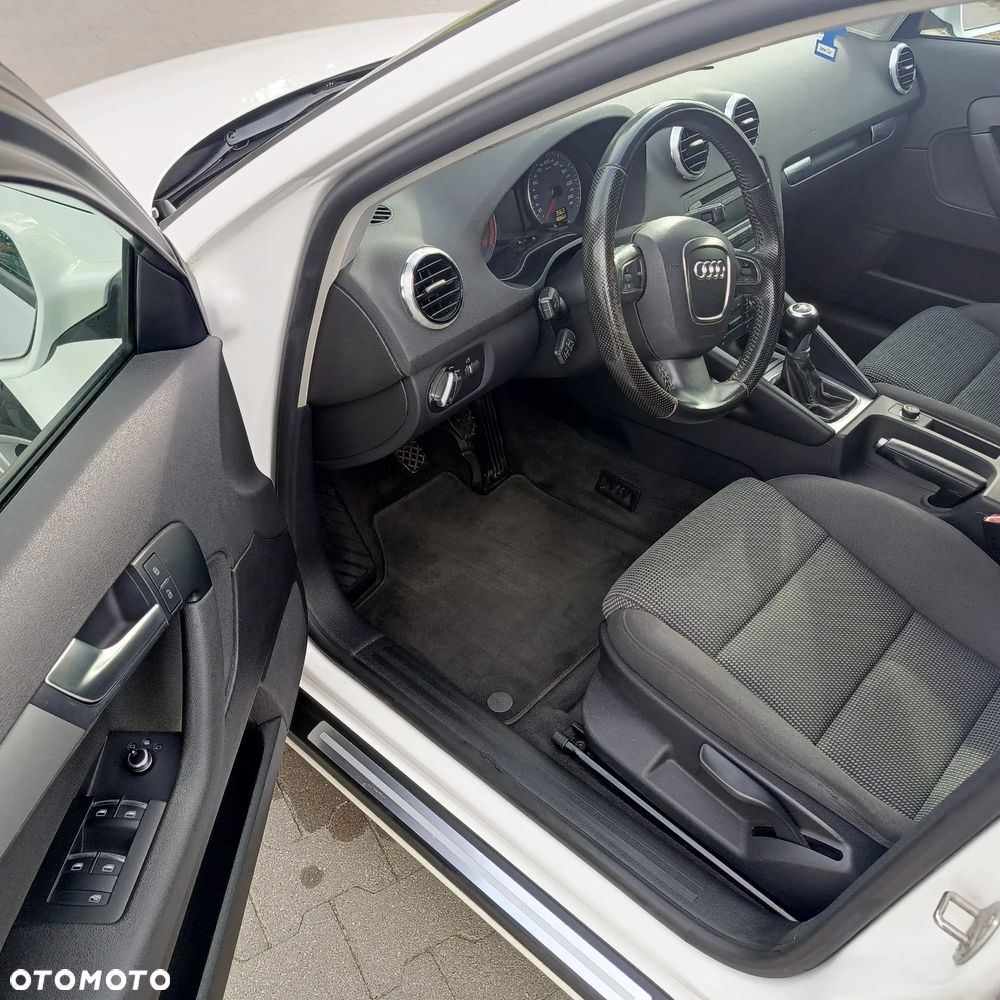 Audi A3 Sportback 1.4 TFSI Ambition - 6