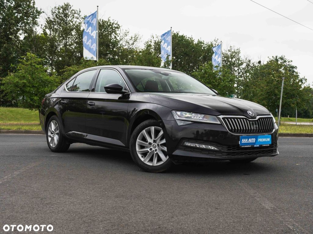Skoda Superb - 1