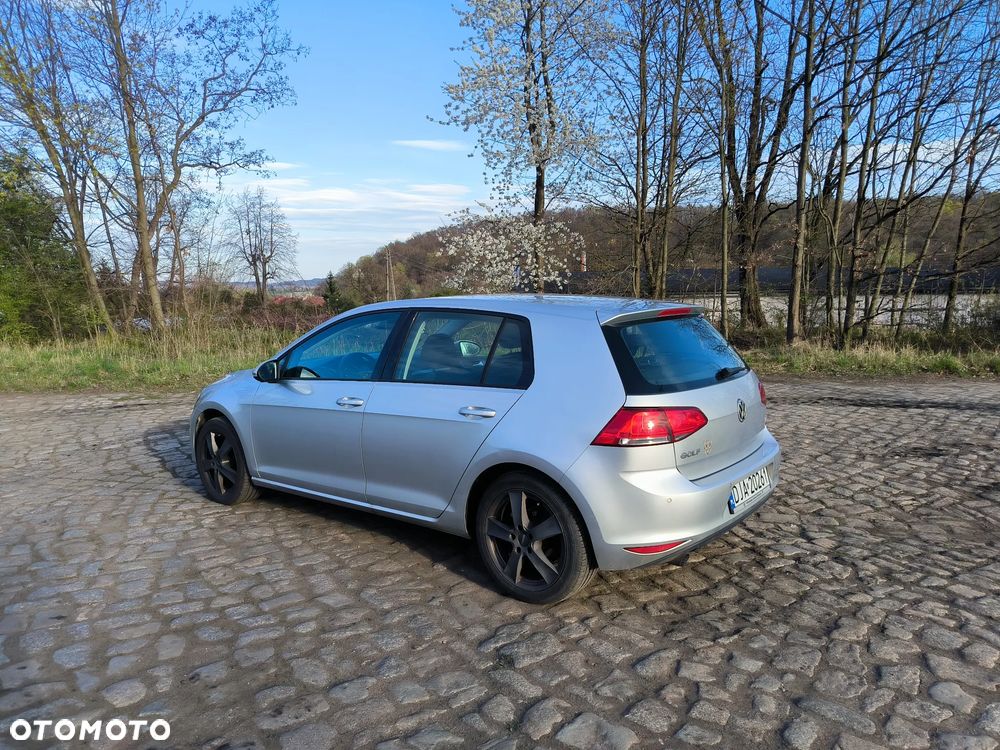Volkswagen Golf 1.6 TDI BMT Comfortline - 8