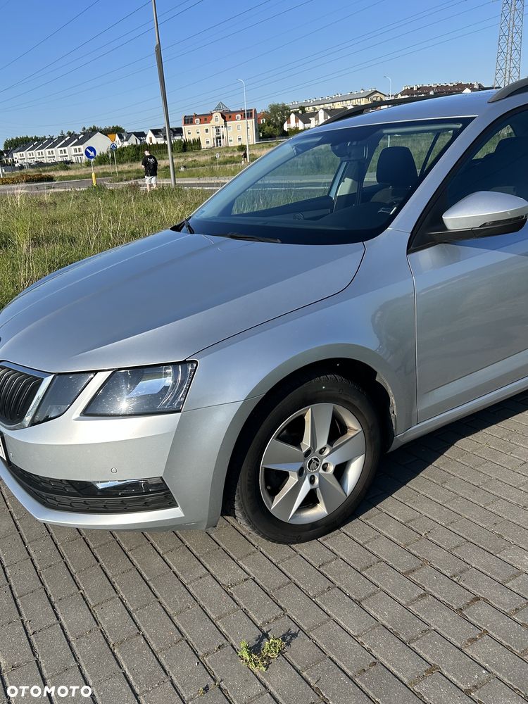 Skoda Octavia 1.6 TDI Ambition - 5