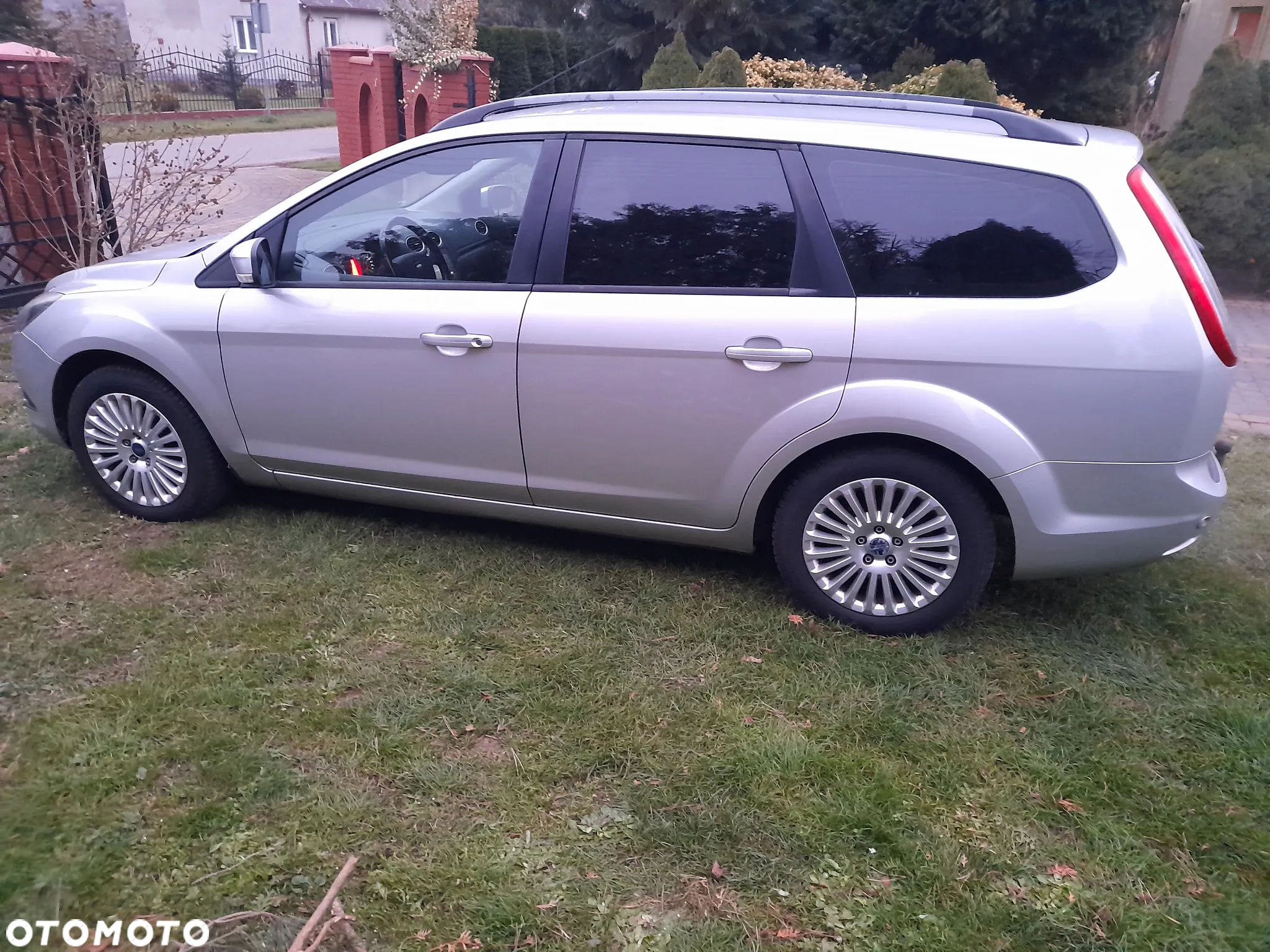 Ford Focus 1.8 FF Platinium X - 13