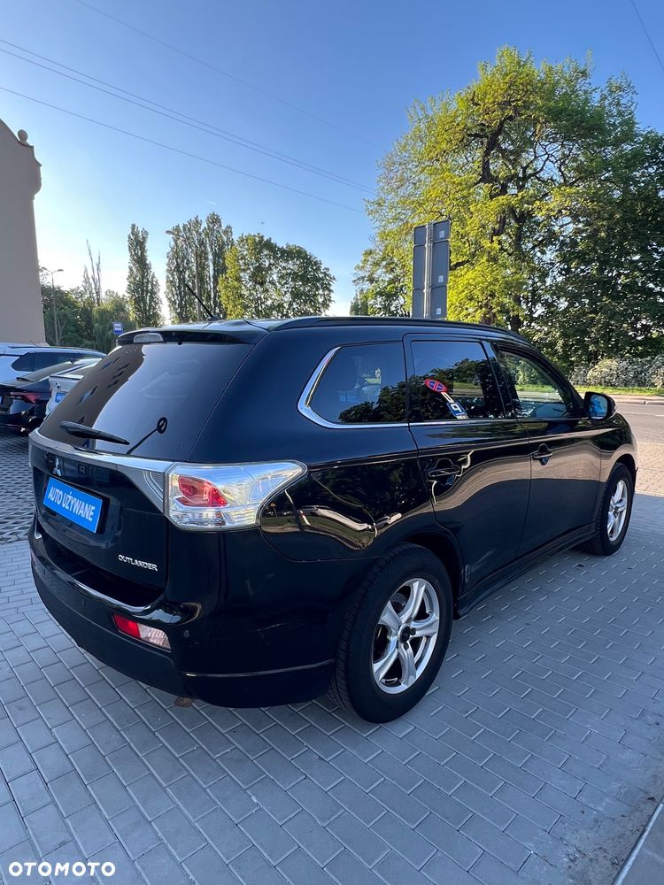 Mitsubishi Outlander 2.2 DID Intense - 7