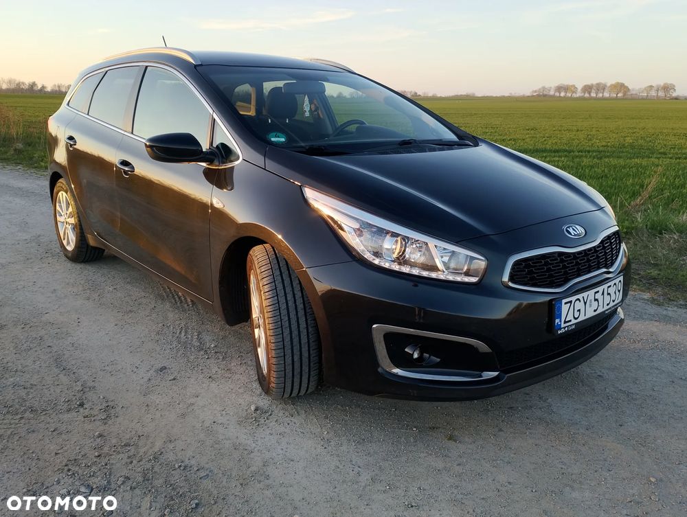 Kia Ceed 1.6 CRDi L Business Line - 1