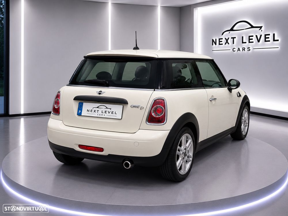 MINI 3 Portas Cooper D - 7