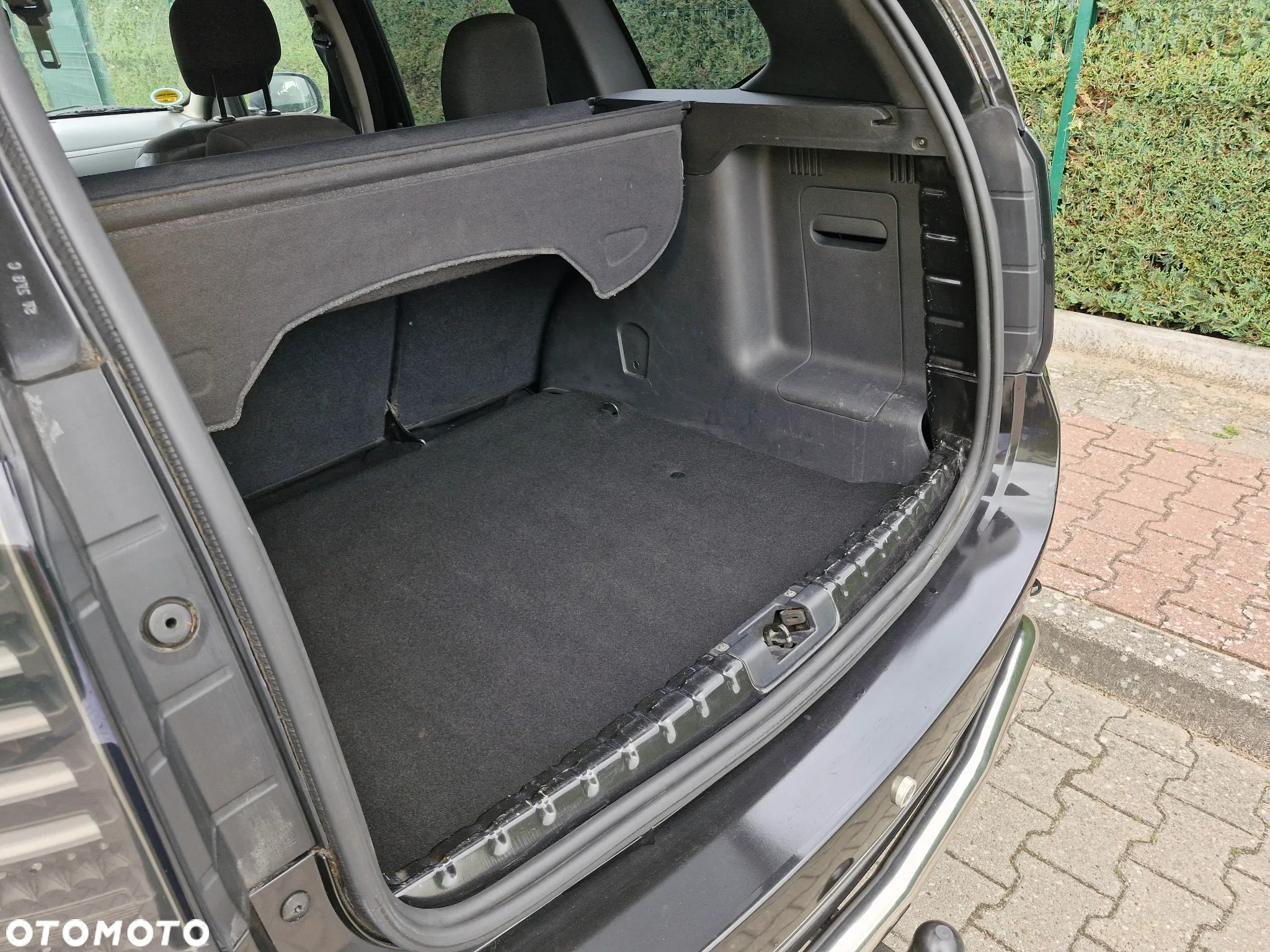 Dacia Duster 1.6 16V 4x2 Prestige - 5
