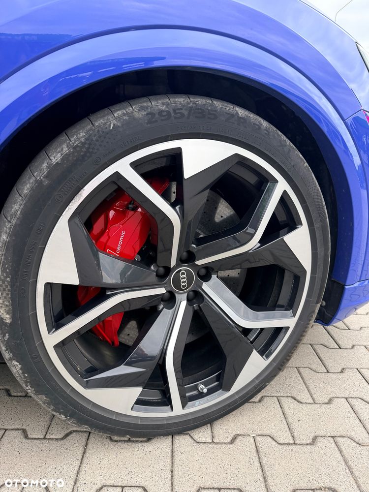 Audi RS Q8 - 11