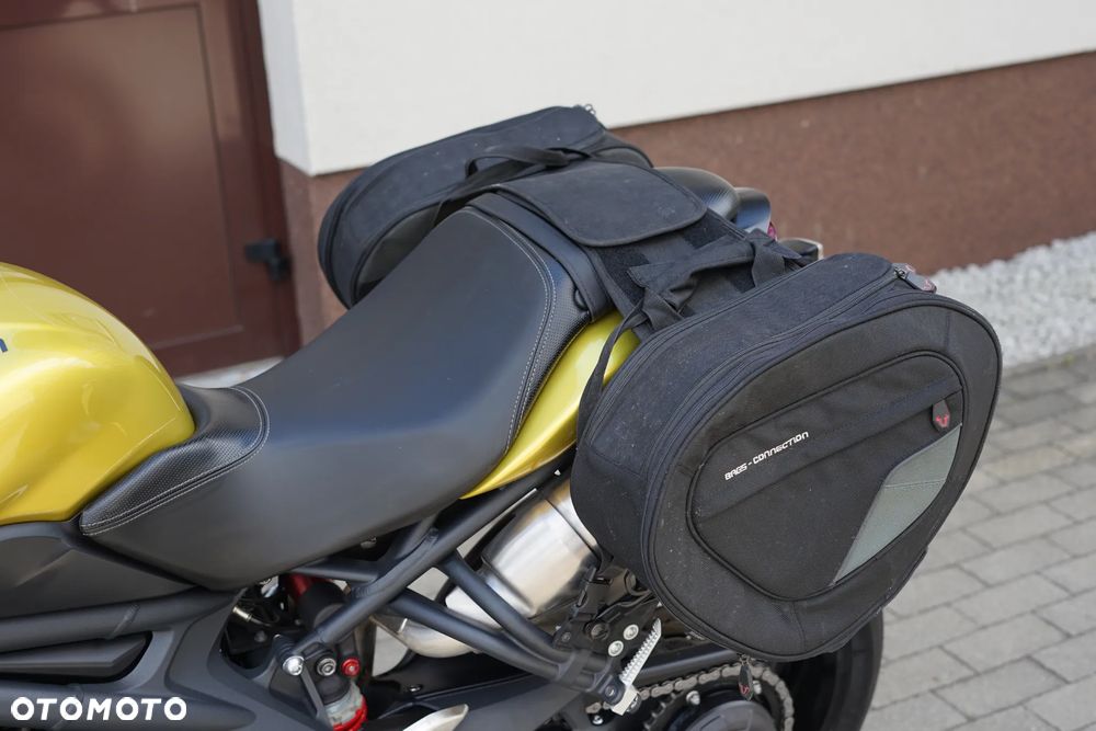 Triumph Speed Triple - 23