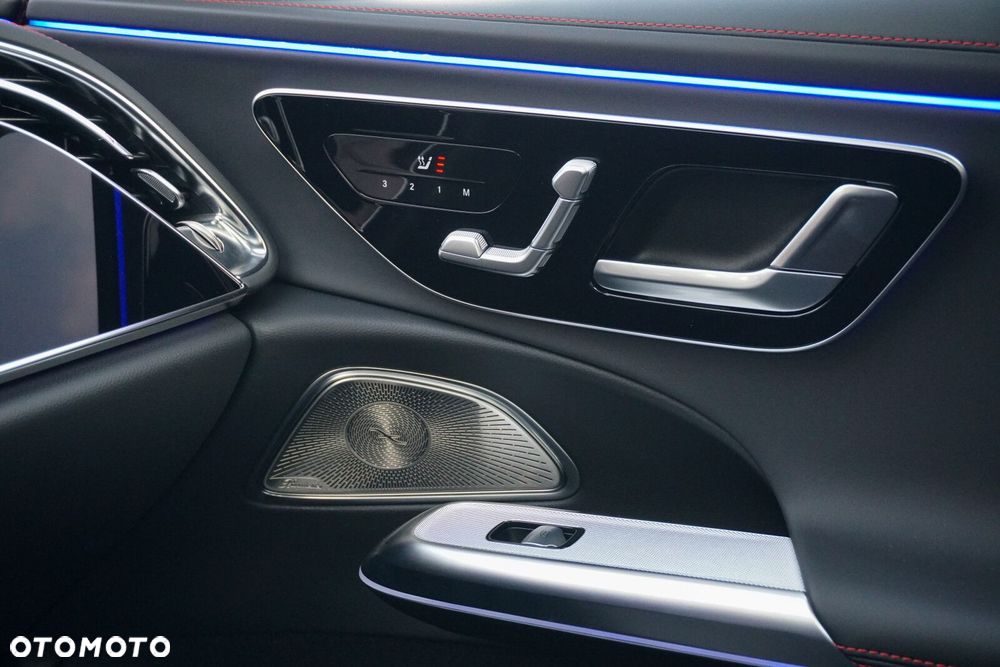 Mercedes-Benz Klasa E - 17