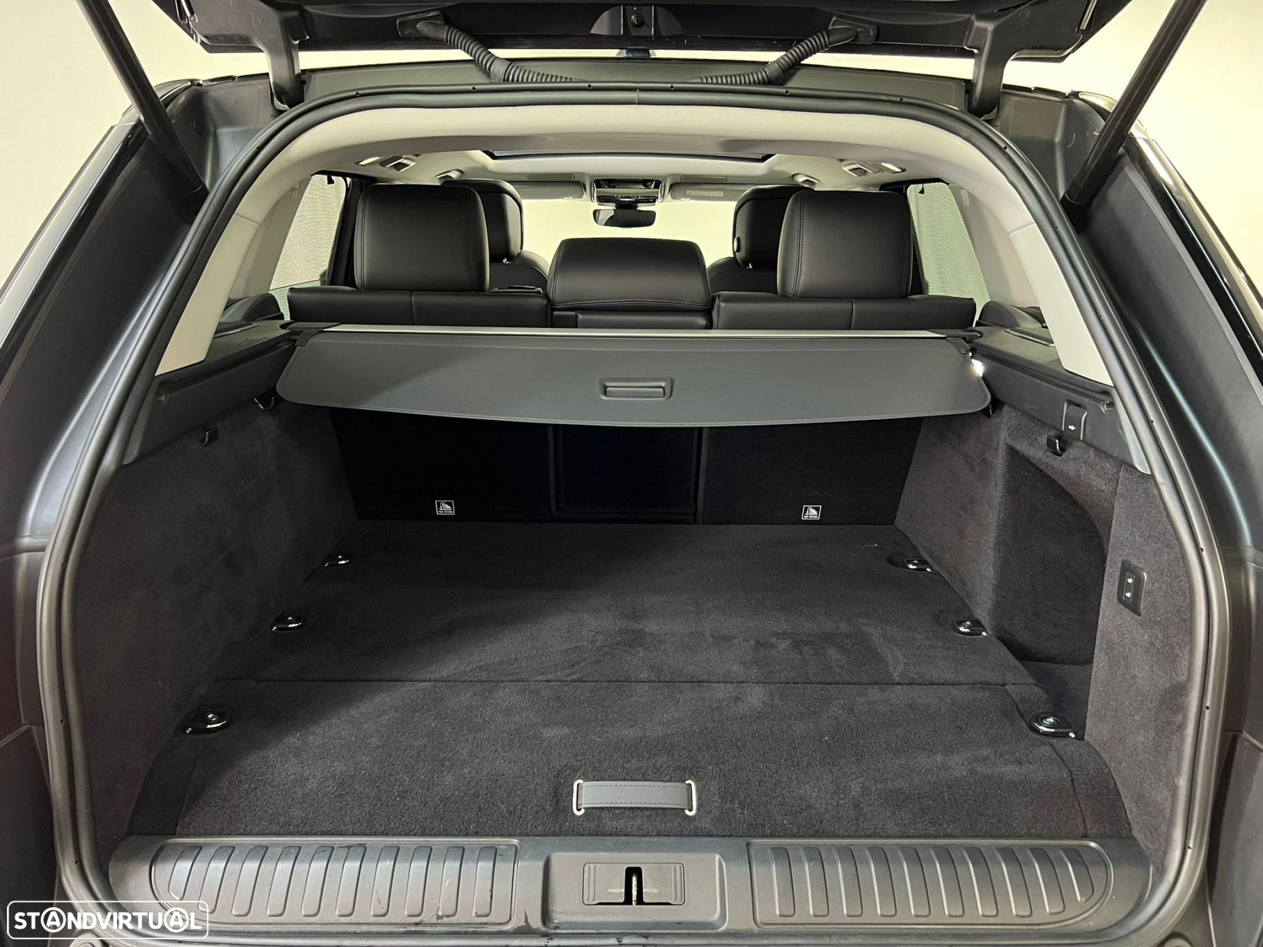Land Rover Range Rover Sport 2.0 Si4 PHEV HSE Dynamic Stealth - 30