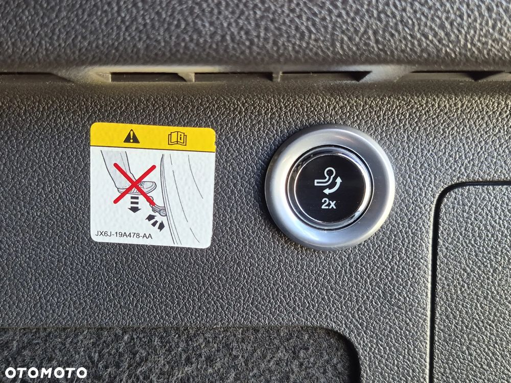 Ford Kuga 1.5 EcoBoost 4x4 ST-Line - 24