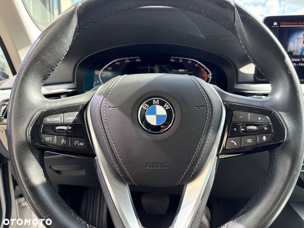 BMW Seria 5 - 23