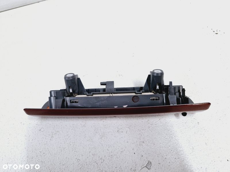 opel corsa e trzecie 3 światło stopu 510511640 - 3