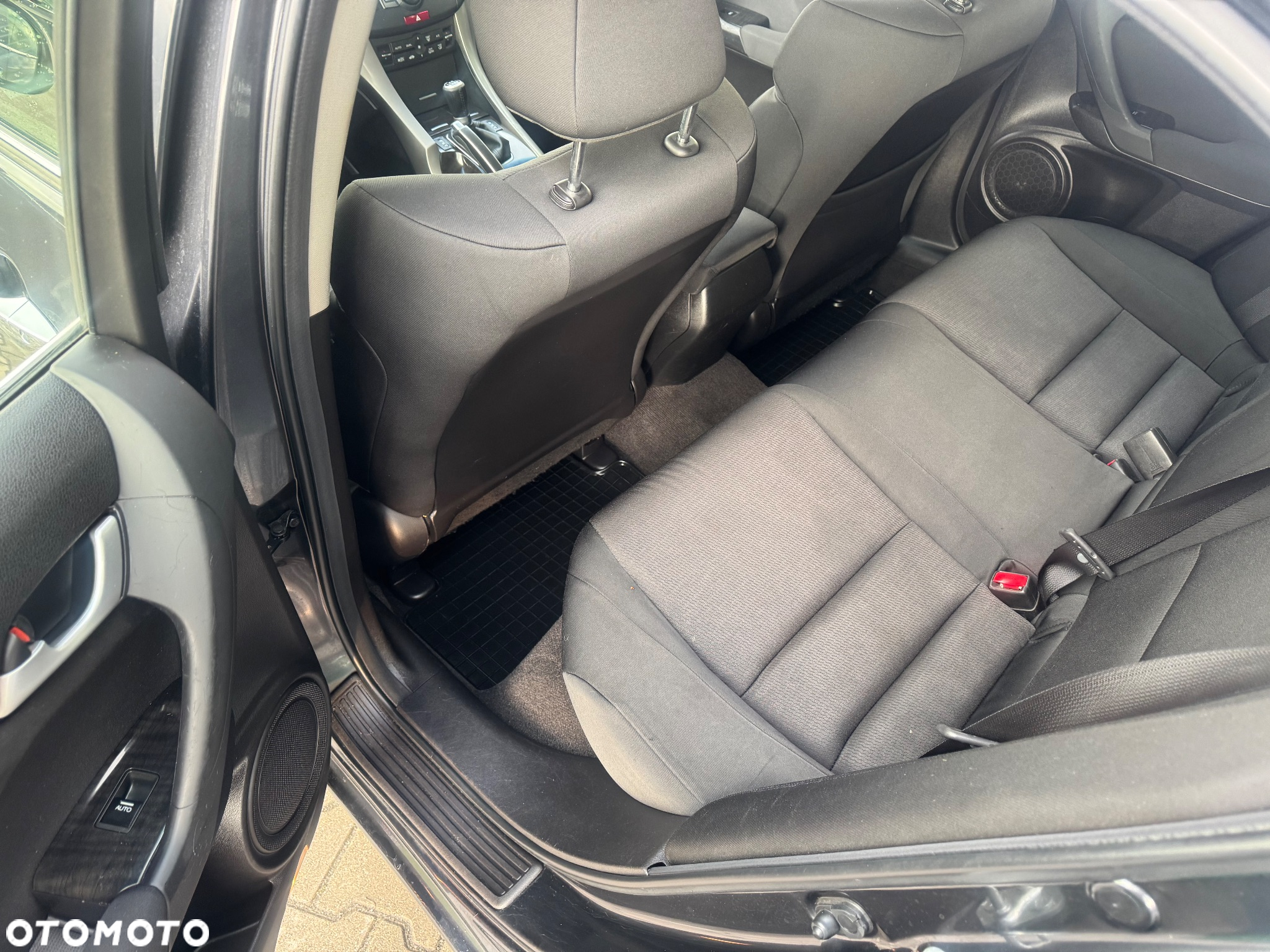 Honda Accord 2.0 Executive - 7