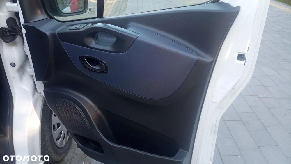 Opel Vivaro - 7