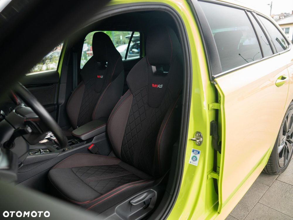 Skoda Octavia 2.0 TDI RS DSG - 8