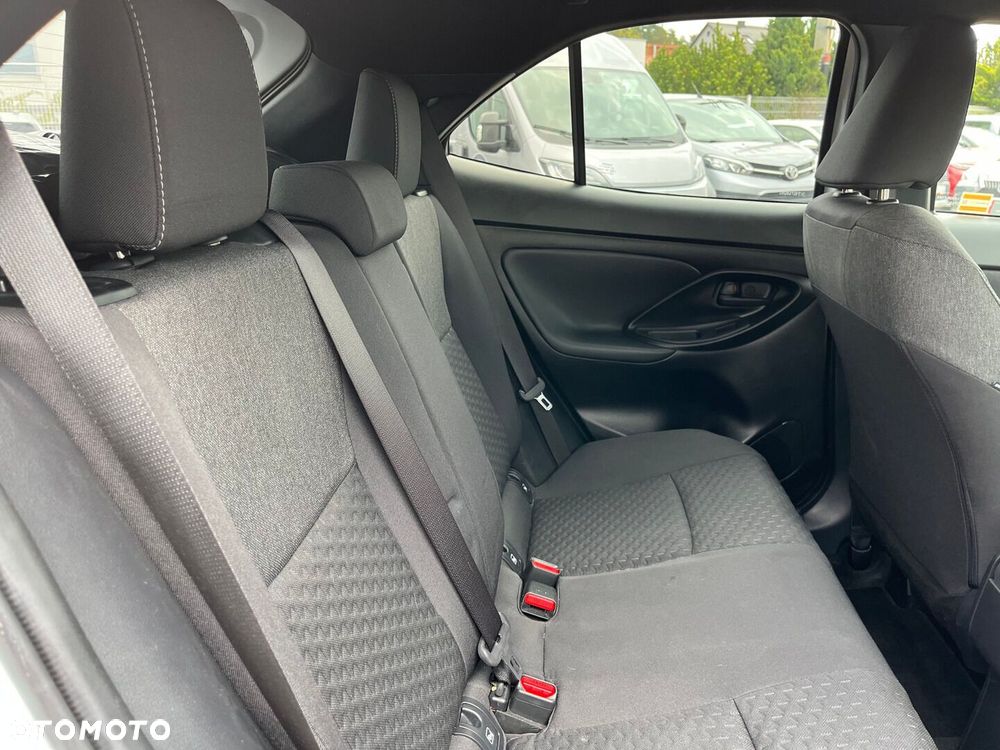 Toyota Yaris Cross Hybrid 1.5 Style - 24