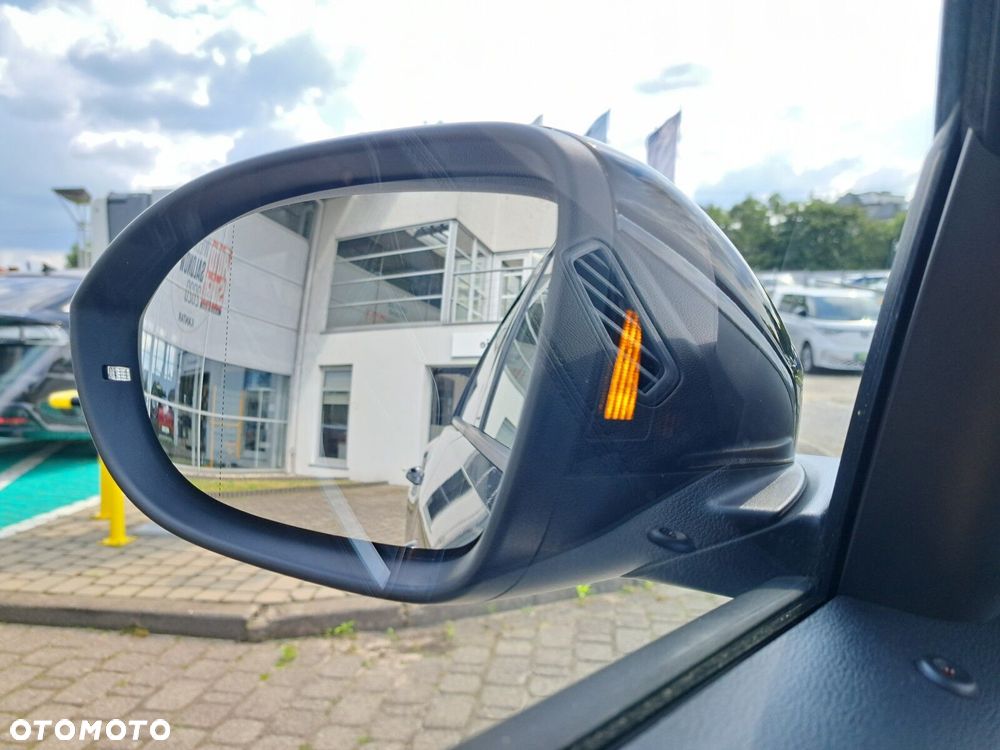 Volkswagen T-Roc 1.5 TSI Style DSG - 33