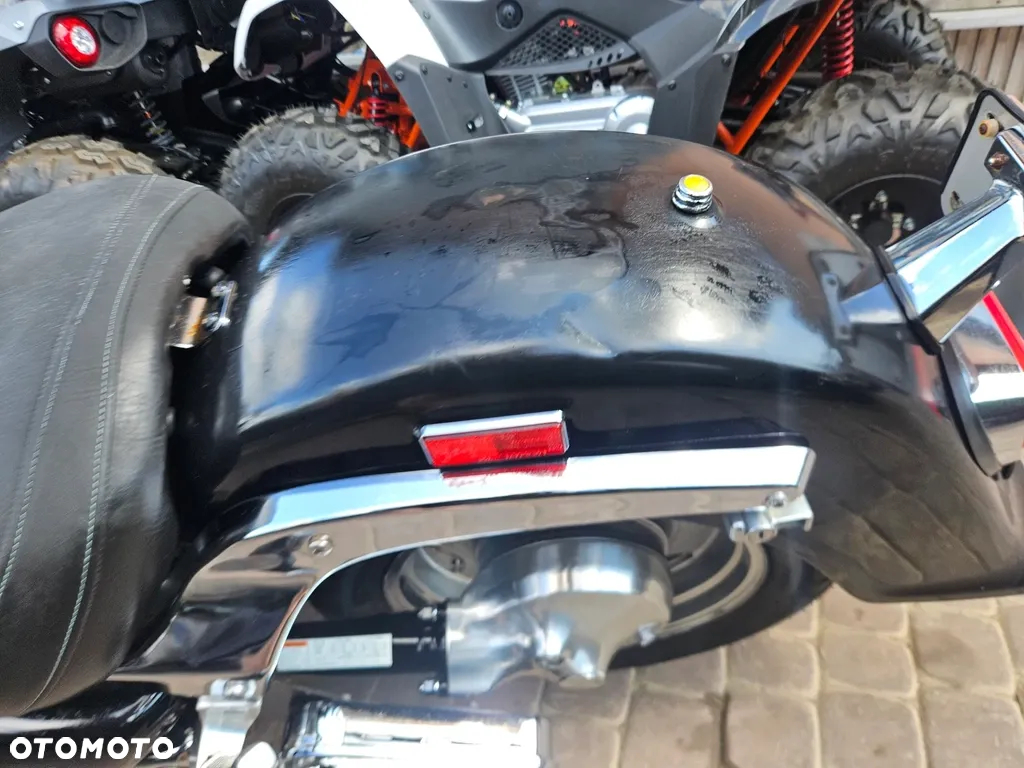 Suzuki VL 1500 Intruder LC - Boulevard C90 - 10
