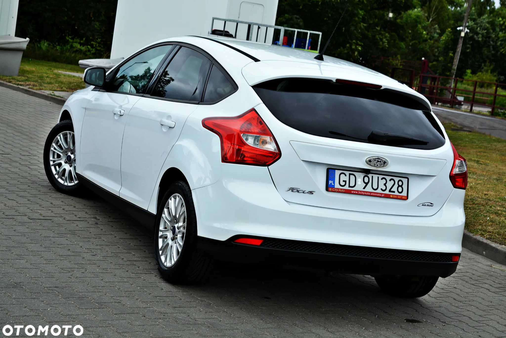 Ford Focus 1.6 Trend - 17
