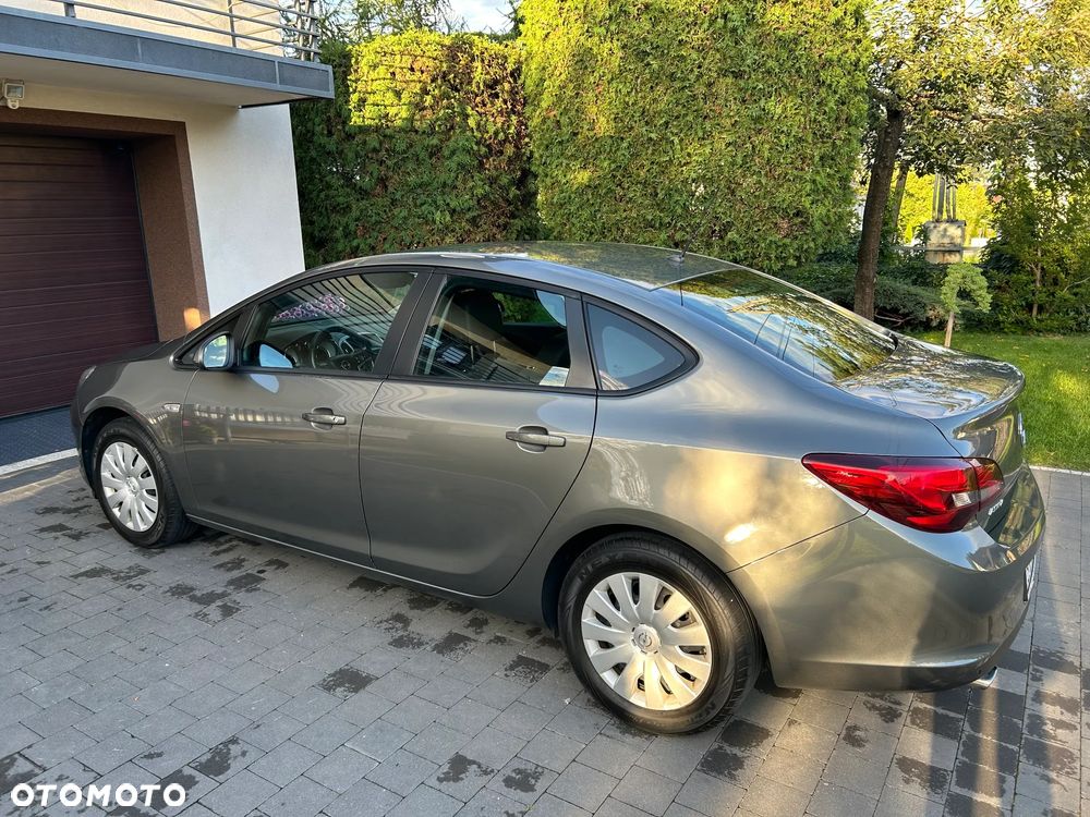 Opel Astra IV 1.4 T Active - 8